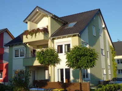 Zentrale Dachgeschosswohnung in der Nähe der Bergheimer Fußgängerzone