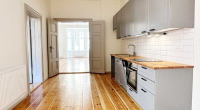 Altbau-Charme trifft Moderne: 4,5 Zimmer mit Einbauküche in Golßen