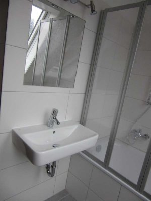 Preiswerte, ruhige 2-Zimmer-Stadtwohnung mit gehobener Innenausstattung zur Miete in Butzbach
