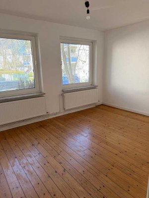 2 Zimmer Wohnung in Stellingen nur für Physio/Ergo oder Masseur