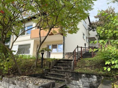 Außergewöhnliches Einfamilienhaus mit Einliegerwohnung in Remshalden zu verkaufen!