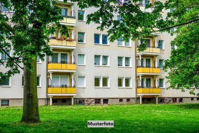 Appartement nebst Loggia mit Weitblick