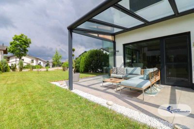 Modernes Wohnen mit Stil – neuwertige Doppelhaushälfte in ruhiger Bestlage