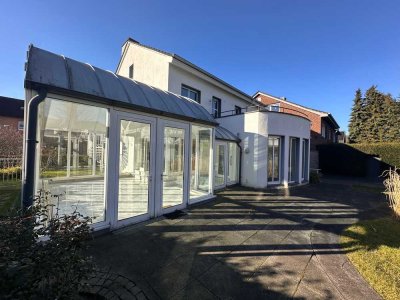 Gemütliches und modernes Zweifamilienhaus mit besonderem Flair