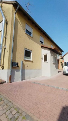 Neu renoviertes Einfamilienhaus in Insheim