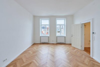 Frisch sanierte Altbauperle in Ruhelage – letzter Stock nahe Yppenplatz
