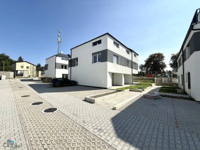 SCHLÜSSELFERTIG! TRAUMHAFTE 4 ZIMMER REIHENHÄUSER MIT EIGENGÄRTEN UND PKW-STELLPLÄTZEN IN FISCHAMEND!