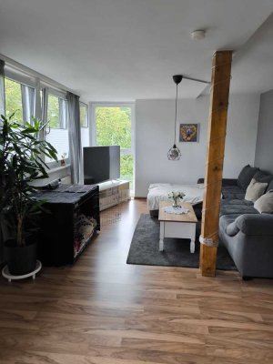 Schöne und vollständig renovierte 3-Zimmer-Maisonette-Wohnung in Hildesheim