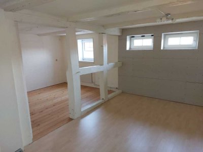 Günstige, modernisierte 5,5-Raum-Wohnung mit Einbauküche in Bad Münder am Deister