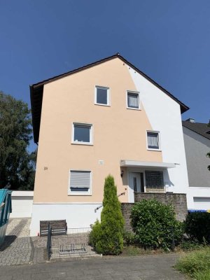 Sanierte 2-Zimmer Wohnung im 2. OG in Bonn-Pützchen