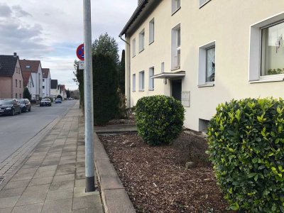 TOP! Ab 01.09.2025 frei! 2 Zimmer, EBK, Bad mit Dusche und Fenster