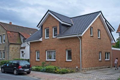 Schöne 3-Zimmer-Dachgeschosswohnung mit Einbauküche in Ibbenbüren