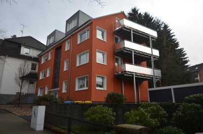 2-Zimmer-Wohnung mit Balkon in gedämmtem 7-Familiehaus in Solingen