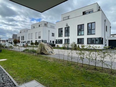 Moderne 4-Zimmer-Wohnung mit Gartenblick in Niederkassel