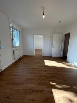 Helle 3-Zimmer  Wohnung mit EBK