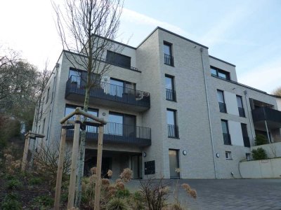 BIK: BARRIEREFREIES WOHNEN IN HOCHWERTIGER 2-ZIMMER-WOHNUNG MIT TERRASSE UND EBK!