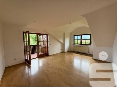 Helle 3-Zimmer-Wohnung in Straßkirchen/Salzweg (Nähe Passau) mit tollem Weitblick ins Grüne!