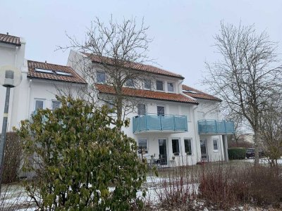 Exklusive, vollständig renovierte 3-Zimmer-DG-Wohnung mit Einbauküche in Bad Saulgau