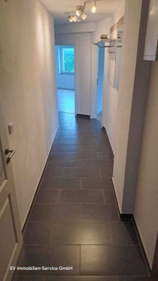 Zentraler WohnTraum | 3 Zimmer | Balkon | Einbauküche | Duschbad
