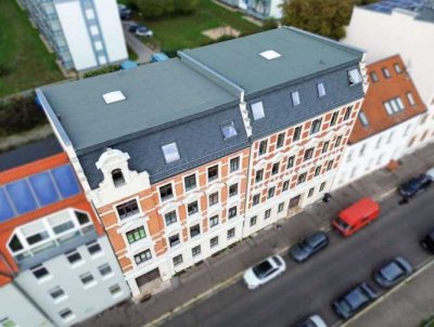 Helle 2-Raum-Wohnung mit Balkon in zentraler Lage!