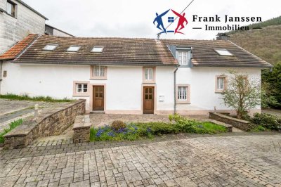 Einfamilienhaus in schöner Lage in Birresborn - Bauernhaus - PROVISIONSFREI