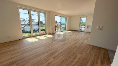 LICHTDURCHFLUTET WOHNEN MIT BALKON & AUFZUG