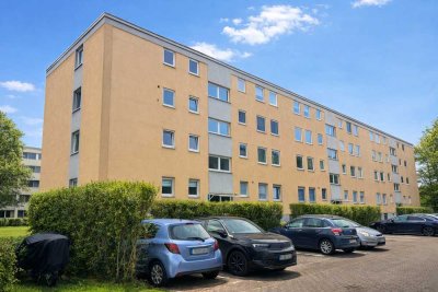 *** Gemütliche, kompakt geschnittene 3-Zimmer-Wohnung mit Süd-Balkon in grüner Wohnanlage ***