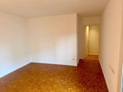 Privat: Hochwertige 2-Zimmer-Wohnung mit Balkon in Salzburg-Parsch | WG geeignet