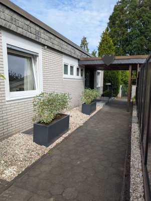 Toller Bungalow: Privatsphäre, flexible Nutzung und ruhig gelegen - von privat ohne Makler