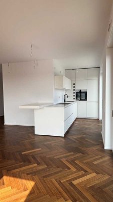 4 Zimmer Penthouse-Wohnung der" Extraklasse" im Neubau-Erstbezug,  Traumküche inklusive!