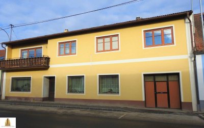 Einfamilienhaus mit ehemaligem Lokal, gemauertem Stadel und Garten in Weitersfeld im Bezirk Horn!