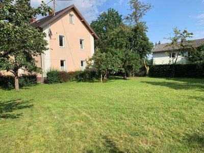 neu renovierte - gemütliche 3 Zimmer Wohnung mit Gartennutzung