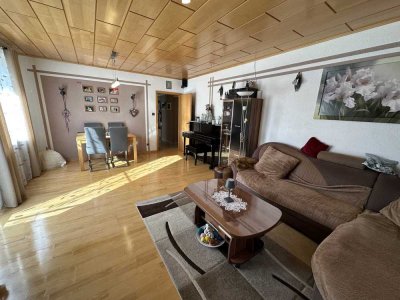 4-Zimmer Wohnung - modern, saniert und mit sonnigen Balkon in Hügelsheim