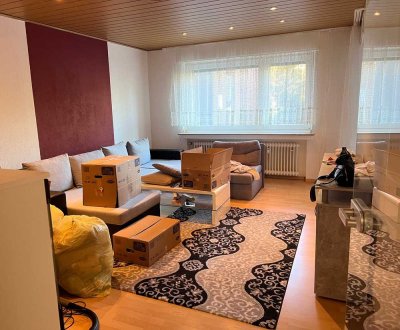 Schöne 2-Zimmer-Erdgeschosswohnung mit Balkon in Voerde (Niederrhein)