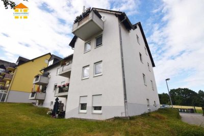 Moderne, großzügige 2-Raum-Wohnung mit Tageslichtbad und Stellplatz: IHRE neue Kapitalanlage?