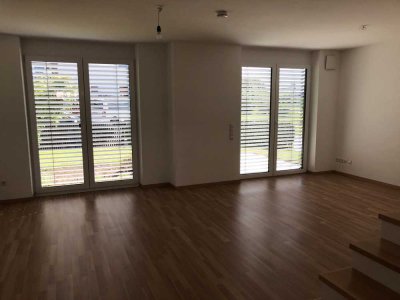 Hochwertige Doppelhaushälfte in absolut ruhiger Lage – energieeffizient & familienfreundlich