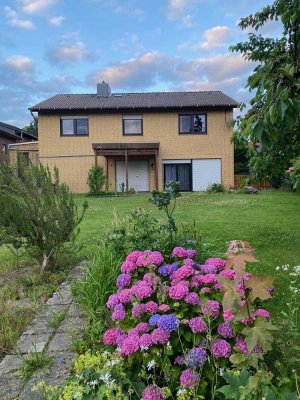 Freundliches 5-Zimmer-Einfamilienhaus in Münchehagen