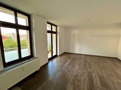 Wunderschöne 4-Raumwohnung mit Balkon und Einbauküche