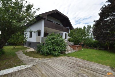 FAMILIENIDYLLE - Einfamilienhaus mit viel Potential in gepflegter Wohnsiedlung - 3D RUNDGANG