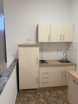 Helle 1-Zimmer-Wohnung im Erdgeschoss – Einbauküche & All-inklusive Nebenkosten