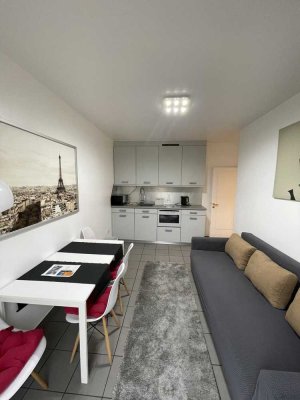 Schicke 2-Zimmer Wohnung (2 Balkone) - Düsseldorf Altstadt nähe Carlsplatz