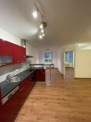 Wohnung mit 2 Zimmern und Parkplatz