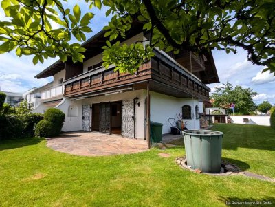 GROßZÜGIGES REIHENENDHAUS MIT GROßEM GARTEN & SAUNA IN RUHIGER TOP-LAGE