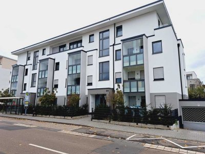 Neuwertige Dreizimmerwohnung mit EBK und Balkon in Mainz-Weisenau