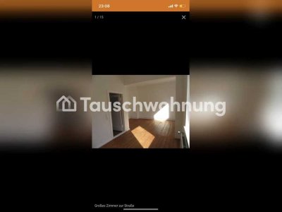 Tauschwohnung: Biete  2,5 ZKB-Altbau mit  Dielen, Erker und Garten