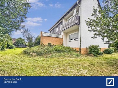 Gepflegtes Zweifamilienhaus mit PV-Anlage in Seelze-Kirchwehren