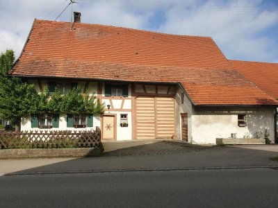 Geräumiges, preiswertes Bauernhaus bei Lachen