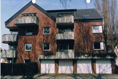 Lichtdurchflutete 2,5-Raum Dachgeschoss Wohnung in Gelsenkirchen-Buer