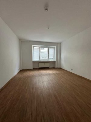 Schöne 2 Zimmer Erdgeschoss-Wohnung auf der Pionierstraße