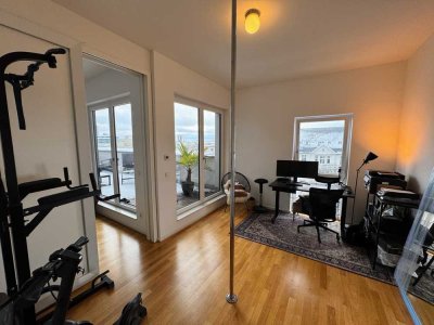 Exklusive 3-Zimmer Penthouse mit Balkon im 7. OG in Berlin-Charlottenburg